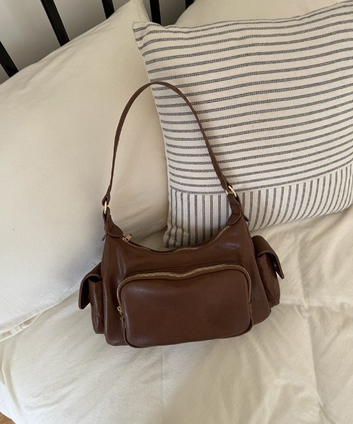 mebole(メボレ)の「Utility Multi Pocket Shoulder Bag(ショルダーバッグ・レディース・ブラウン/ブラック・FREE)」の20枚目の写真