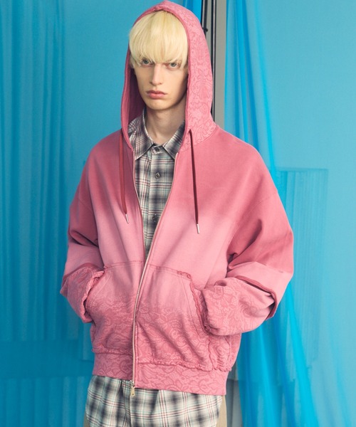 MAISON SPECIAL(メゾンスペシャル)の「《UNISEX》Lace Spray Dye Prime-Over Zip Hoodie/レーススプレーダイプライムオーバージップパーカー【MAISON SPECIAL/メゾンスペシャル】(パーカー・メンズ・ブルー/ピンク/ブラック・0/1/2)」の3枚目の写真