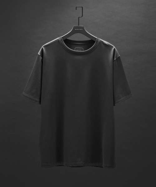UNITED TOKYO(ユナイテッドトウキョウ)の「【幻のコットン】SEA ISLAND COTTON レギュラーTシャツ |世界最高峰コットン/ヨレ防止/ウォッシャブル/夏服/インナー/長持ち/防シワ性(Tシャツ/カットソー・メンズ・ブラック/ネイビー/ホワイト/ダークグレー/ライトグレー・1/4/3/2)」の4枚目の写真