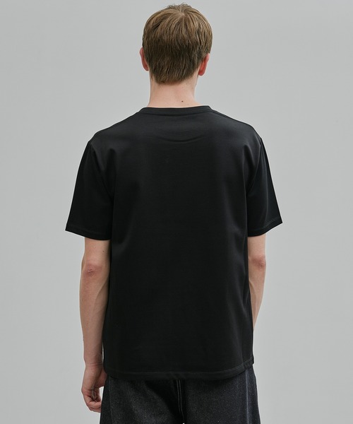 UNITED TOKYO(ユナイテッドトウキョウ)の「【幻のコットン】SEA ISLAND COTTON レギュラーTシャツ |世界最高峰コットン/ヨレ防止/ウォッシャブル/夏服/インナー/長持ち/防シワ性(Tシャツ/カットソー・メンズ・ブラック/ネイビー/ホワイト/ダークグレー/ライトグレー・1/4/3/2)」の21枚目の写真