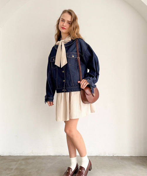 F i.n.t（フィント）の「ボリュームスリーブボウタイストライプワンピース/fint フィント（ワンピース・レディース・ライトベージュ/ブルーグレー・FREE）」の5枚目の写真