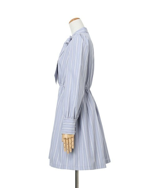 F i.n.t（フィント）の「ボリュームスリーブボウタイストライプワンピース/fint フィント（ワンピース・レディース・ライトベージュ/ブルーグレー・FREE）」の16枚目の写真