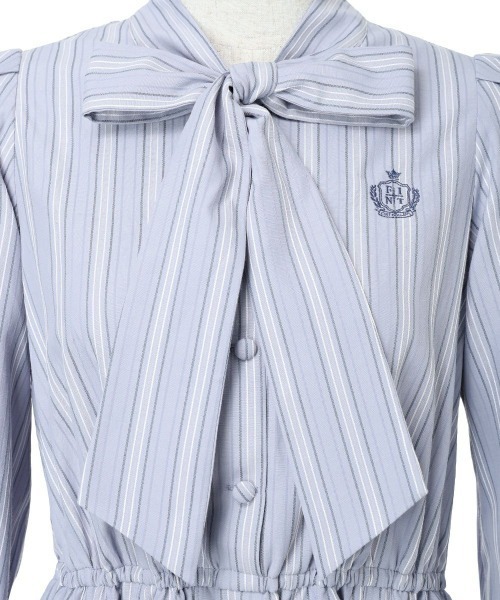 F i.n.t（フィント）の「ボリュームスリーブボウタイストライプワンピース/fint フィント（ワンピース・レディース・ライトベージュ/ブルーグレー・FREE）」の17枚目の写真