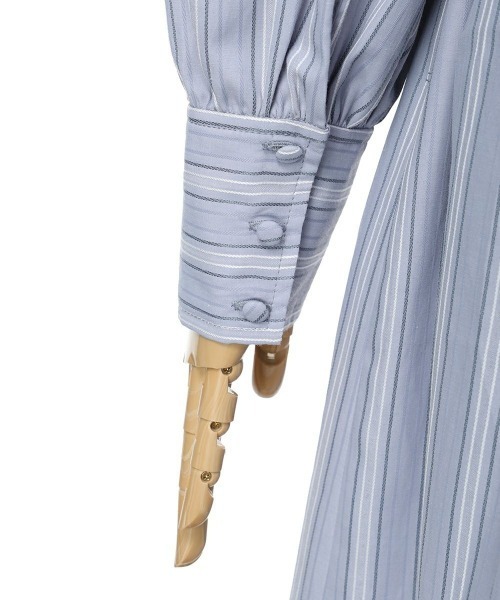 F i.n.t（フィント）の「ボリュームスリーブボウタイストライプワンピース/fint フィント（ワンピース・レディース・ライトベージュ/ブルーグレー・FREE）」の20枚目の写真