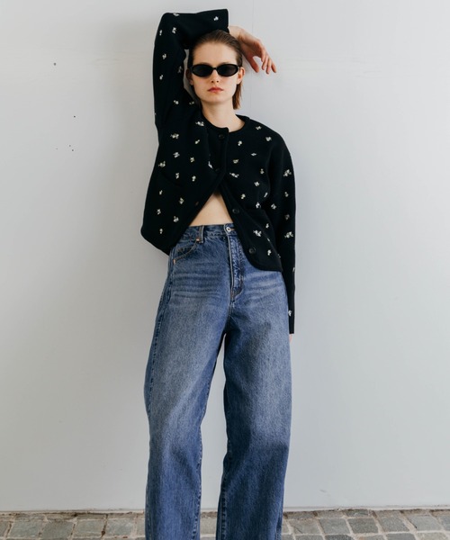 CREDONA（クレドナ）の「FLOWER EMBROIDERY CD/フラワーエンブロイダリーカーデ（カーディガン/ボレロ・レディース・ブラック/グレー・FREE）」の5枚目の写真