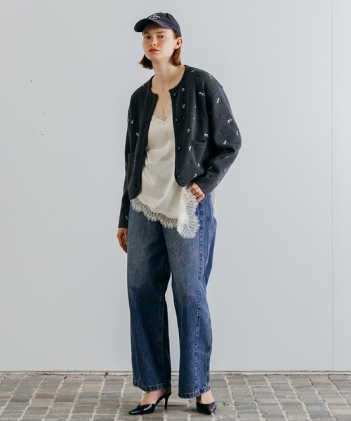 CREDONA（クレドナ）の「FLOWER EMBROIDERY CD/フラワーエンブロイダリーカーデ（カーディガン/ボレロ・レディース・ブラック/グレー・FREE）」の3枚目の写真