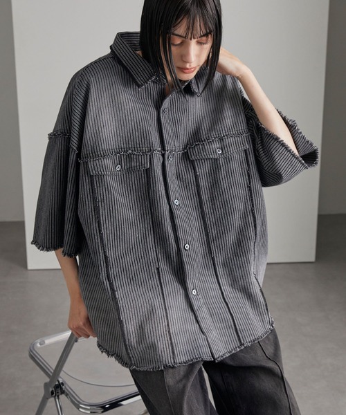 cussil(クシル)の「【cussil/クシル】グラデーションストライプフリンジ半袖シャツ(シャツ/ブラウス・メンズ・ブラック・M/S/L)」の9枚目の写真