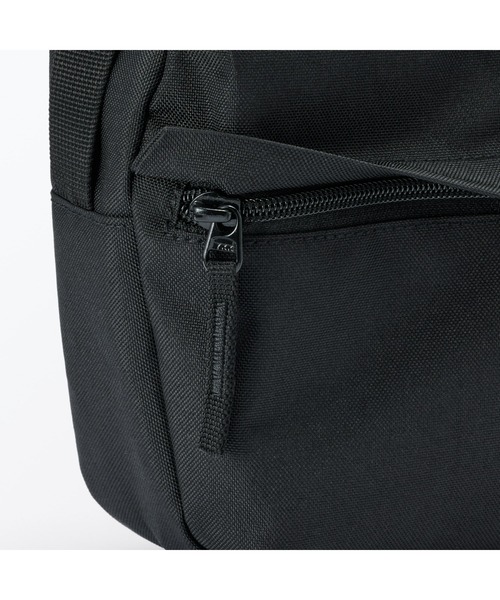 無印良品(ムジルシリョウヒン)の「撥水 再生ポリエステル 背面ポケット付き ショルダーバッグ(ショルダーバッグ・レディース・ブラック/ライトベージュ・FREE)」の20枚目の写真