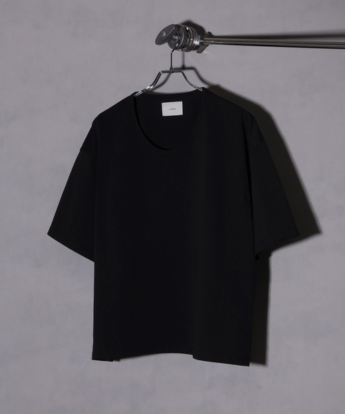 welise(ウェライズ)の「【welise/ウェライズ】シルケットライクスムースコットン ボクシーショート UネックTシャツ/接触冷感 UVカット(Tシャツ/カットソー・メンズ・ブルー/ブラック系その他/ブラック/ホワイト・L/M/S)」の6枚目の写真
