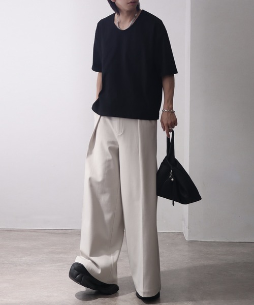 welise(ウェライズ)の「【welise/ウェライズ】シルケットライクスムースコットン ボクシーショート UネックTシャツ/接触冷感 UVカット(Tシャツ/カットソー・メンズ・ブルー/ブラック系その他/ブラック/ホワイト・L/M/S)」の18枚目の写真