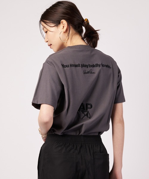 Arnold Palmer(アーノルドパーマー)の「シェア バックロゴ グラフィック Tシャツ(Tシャツ/カットソー・レディース・チャコールグレー/ホワイト/ミント・L/M/S/XS/LL)」の13枚目の写真