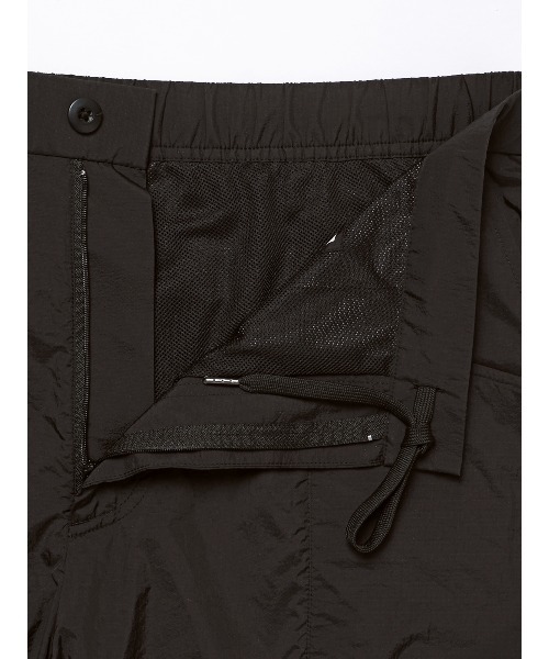 SUIT SQUARE（スーツスクエア）の「FLAT イージーパンツ ウォッシャブル UVカット 軽量 ナイロンワッシャー 無地 裾上げ済み（スラックス・メンズ・ブラック/ブルー・M/L）」の19枚目の写真