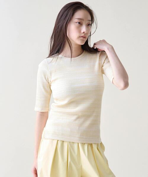 Tiara(ティアラ)の「コンパクトリブトップス(Tシャツ/カットソー・レディース・イエロー/ホワイト/ブラック・FREE)」の10枚目の写真