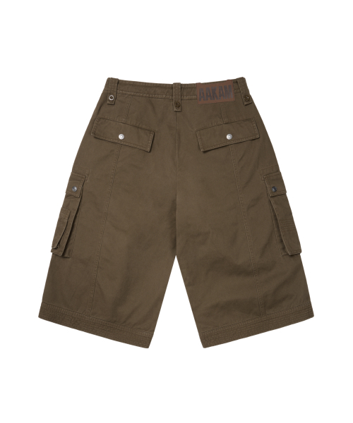 AAKAM(アーカム)の「Knee Pin-Tuck Bermuda Cargo Pants (Brown)(その他パンツ・レディース・その他・1/2)」の3枚目の写真