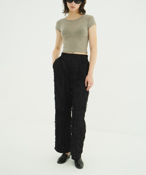 CLANE（クラネ）の「TOPSTITCHED FRILL STRAIGHT PANTS（その他パンツ・レディース・ブラック/アイボリー・2/1/0）」の7枚目の写真