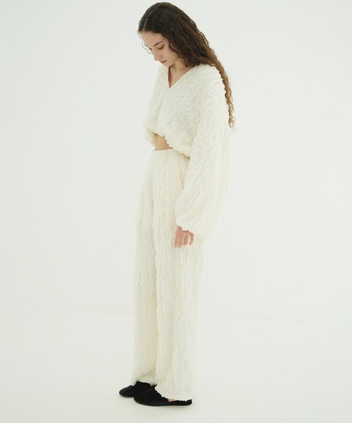 CLANE（クラネ）の「TOPSTITCHED FRILL STRAIGHT PANTS（その他パンツ・レディース・ブラック/アイボリー・2/1/0）」の13枚目の写真