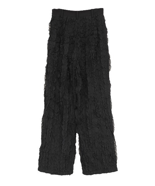 CLANE（クラネ）の「TOPSTITCHED FRILL STRAIGHT PANTS（その他パンツ・レディース・ブラック/アイボリー・2/1/0）」の18枚目の写真
