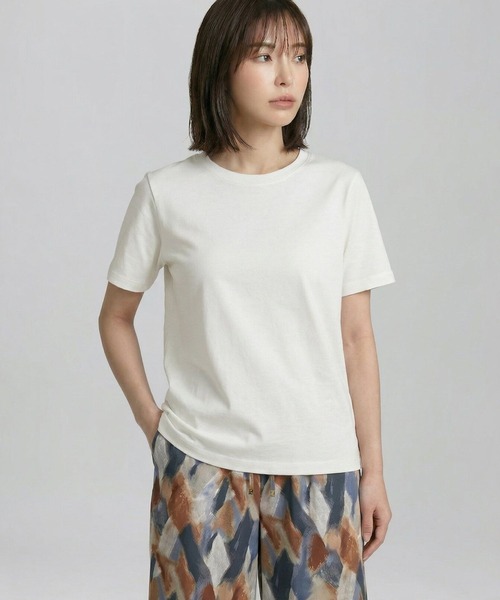 LEPSIM(レプシィム)の「スムースベーシックT2 639421(Tシャツ/カットソー・レディース・ブラック/オフホワイト/ベージュ・FREE)」の12枚目の写真