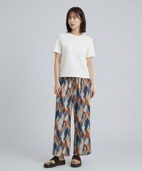 LEPSIM(レプシィム)の「スムースベーシックT2 639421(Tシャツ/カットソー・レディース・ブラック/オフホワイト/ベージュ・FREE)」の14枚目の写真