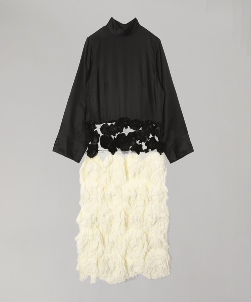 TOGA(トーガ)の「Frill embroidery dress TA252-FH036(ワンピース・レディース・ブラック・36)」の1枚目の写真