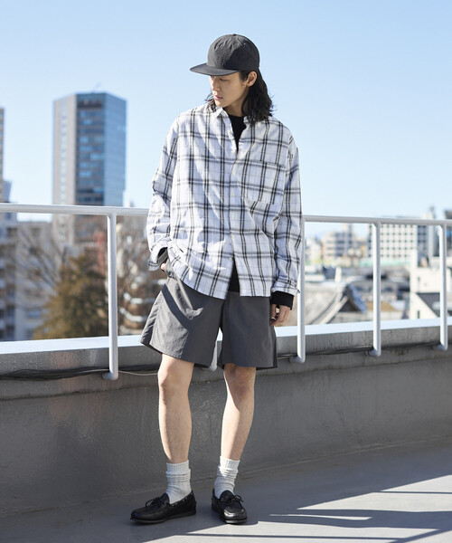 Firsthand(ファーストハンド)の「Firsthand/ファーストハンド ナイロン ミディアムレングス バギーショーツ(その他パンツ・メンズ・オリーブ/サックスブルー/ブルー/ブラック/チャコールグレー・MEDIUM/LARGE)」の14枚目の写真