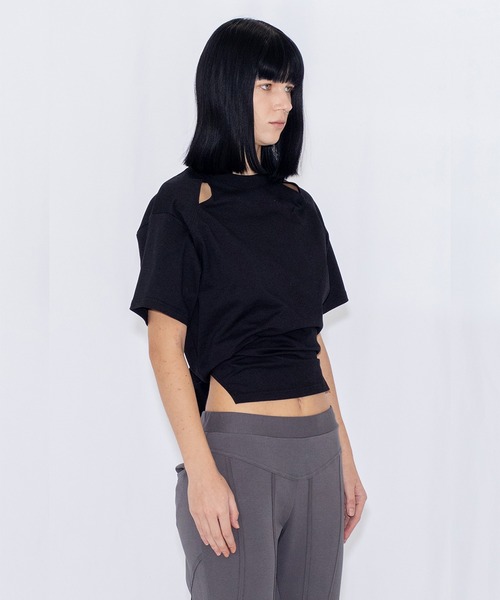 VIAVANDA(ヴィアヴァンダ)の「DEFORMATION TEE(Tシャツ/カットソー・レディース・ホワイト/ブラック・FREE)」の12枚目の写真