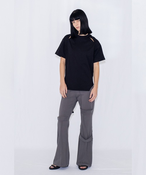 VIAVANDA(ヴィアヴァンダ)の「DEFORMATION TEE(Tシャツ/カットソー・レディース・ホワイト/ブラック・FREE)」の18枚目の写真
