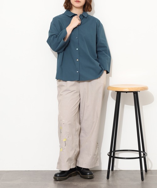 Emago(イマゴ)の「EMAGO カラフルボタンシャツ 長袖(シャツ/ブラウス・レディース・グリーン/オレンジ/アイボリー・FREE)」の16枚目の写真