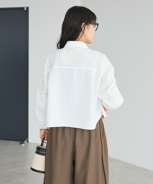 CRAFT STANDARD BOUTIQUE(クラフトスタンダードブティック)の「遮熱 クロップドレングスシャツ(シャツ/ブラウス・レディース・ベージュ/サックスブルー/ブラック/ホワイト・FREE)」の12枚目の写真
