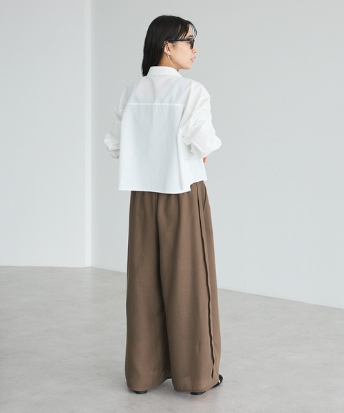 CRAFT STANDARD BOUTIQUE(クラフトスタンダードブティック)の「遮熱 クロップドレングスシャツ(シャツ/ブラウス・レディース・ベージュ/サックスブルー/ブラック/ホワイト・FREE)」の17枚目の写真
