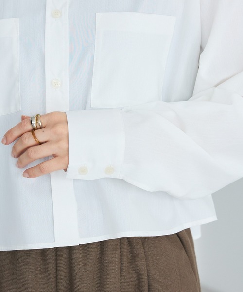 CRAFT STANDARD BOUTIQUE(クラフトスタンダードブティック)の「遮熱 クロップドレングスシャツ(シャツ/ブラウス・レディース・ベージュ/サックスブルー/ブラック/ホワイト・FREE)」の20枚目の写真