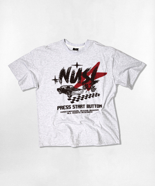 NOTUSUAL(ノットユージュアル)の「ピクセルスタート オーバーサイズ 半袖Tシャツ 4カラー(Tシャツ/カットソー・レディース・ホワイト×グレー/ブラック/ネイビー/ホワイト・SMALL/MEDIUM/LARGE/X-LARGE)」の5枚目の写真