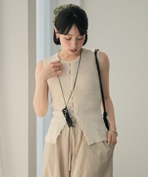 LAULEN（ローレン）の「multi button knit tank  マルチボタンリブニットタンク（ニット/セーター）」