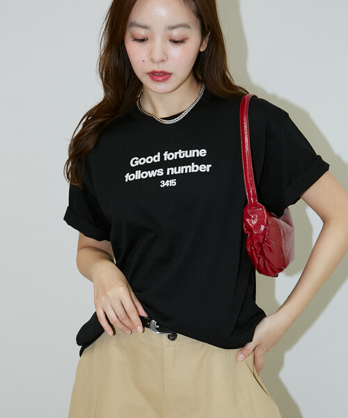 PUBLUX(パブリュクス)の「PUBLUX/パブリュクス フロッキー ロゴ Tシャツ 限定展開(Tシャツ/カットソー・レディース・ブラウン/ライトグレー/ブラック/ネイビー・フリ-)」の9枚目の写真