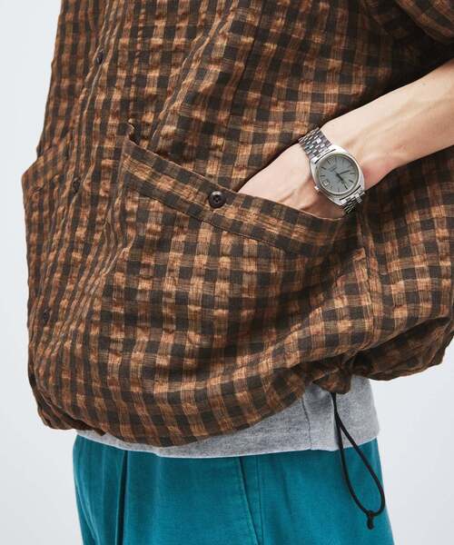 JOURNAL STANDARD（ジャーナルスタンダード）の「Airform / エアフォーム サッカー 半袖 シャツ（シャツ/ブラウス・メンズ・グレー/ブラウン/コバルトブルー/ネイビー・LARGE/MEDIUM）」の8枚目の写真