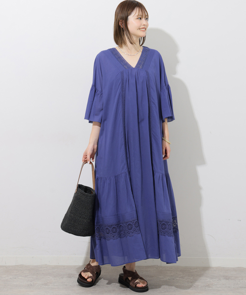 JOURNAL STANDARD relume(ジャーナルスタンダード レリューム)の「コットンボイルVネックレースワンピース(ワンピース・レディース・ブルー/ブラック・FREE)」の9枚目の写真