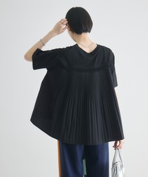バックプリーツサイドファスナーTシャツ