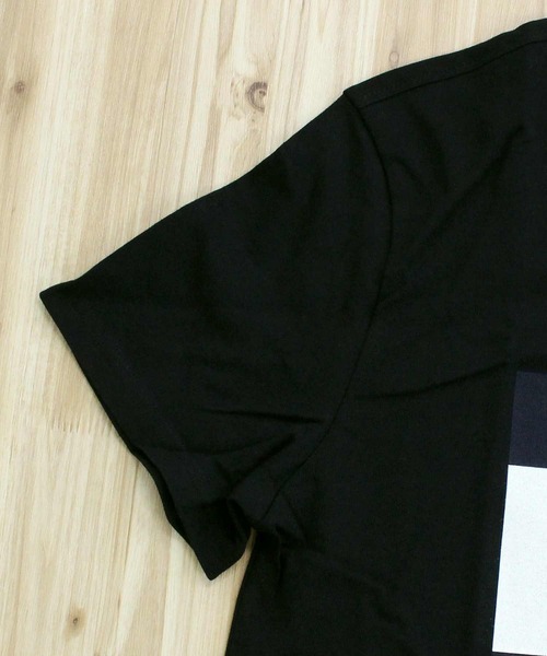 TOMMY HILFIGER(トミーヒルフィガー)の「TMJ レギュラーフィット ビッグフラッグ SS Tシャツ(Tシャツ/カットソー・メンズ・ブラック/ホワイト/ネイビー・XL/L/M)」の16枚目の写真