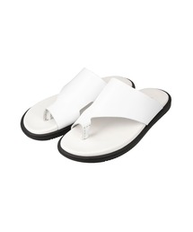 1 piu 1 uguale 3（ウノピゥウノウグァーレトレ）の「THUMB SANDAL（サンダル）」