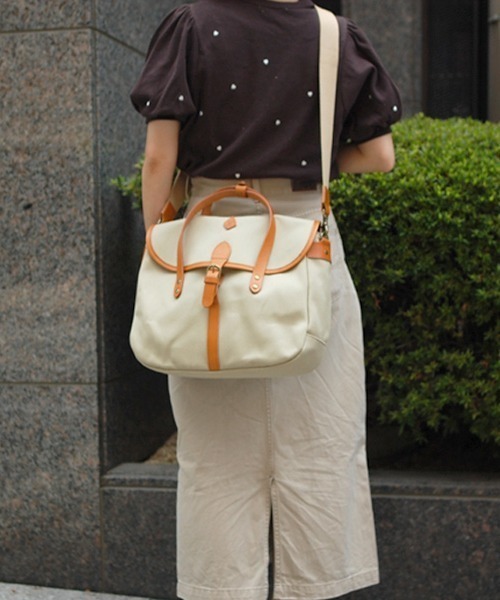 CLEDRAN(クレドラン)の「【帆布×本革 A4収納可能】CL3755 GRAN 2WAY BAG(ショルダーバッグ・レディース・オリーブ/サンドベージュ/ブラック・FREE)」の17枚目の写真