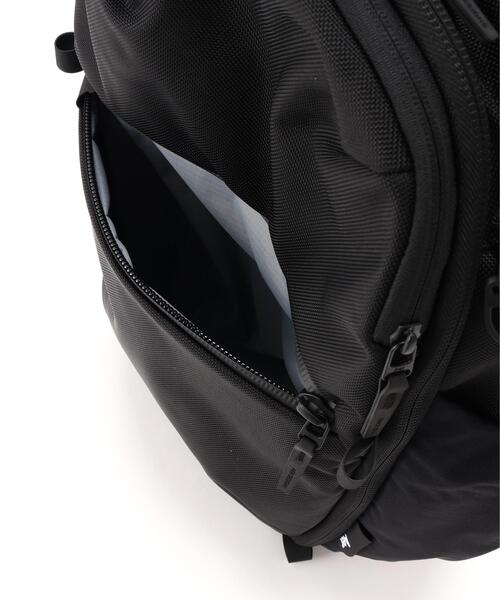 Aer(エアー)の「Aer(エアー)Travel Pack 4 28L AER-21070(バックパック/リュック・メンズ・ブラック・F)」の5枚目の写真