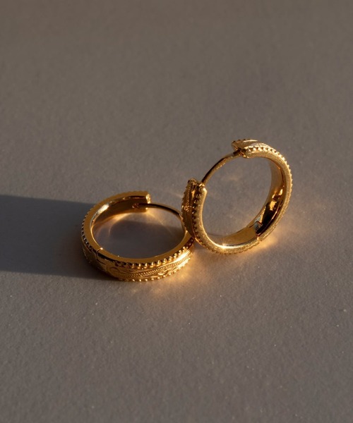 IRIEBEACH（アイリービーチ）の「Milgrain hoop pierce/【ハワイアンジュエリー】【サージカルステンレス】【金属アレルギー対応】【IRIEBEACH / アイリービーチ】つけっぱなしOK（ピアス（片耳用）・レディース・ゴールド/ピンク/シルバー・FREE）」の4枚目の写真