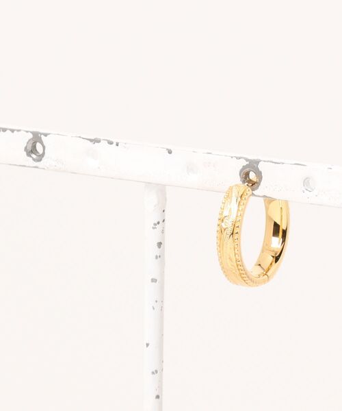 IRIEBEACH（アイリービーチ）の「Milgrain hoop pierce/【ハワイアンジュエリー】【サージカルステンレス】【金属アレルギー対応】【IRIEBEACH / アイリービーチ】つけっぱなしOK（ピアス（片耳用）・レディース・ゴールド/ピンク/シルバー・FREE）」の12枚目の写真