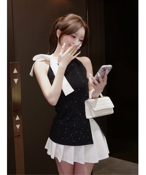 Darich(ダーリッチ)の「ビジューリボンプリーツミニセットアップ(セットアップ・レディース・イエロー/ピンク/ブラック・FREE/FL)」の6枚目の写真