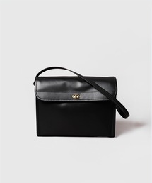 HOLIDAY（ホリデイ）の「LEATHER FLAP BAG M レザーフラックバッグM（ショルダーバッグ）」