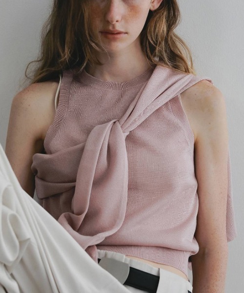 anuke(アンヌーク)の「Highgauge Sheer Tanktop 62610509(Tシャツ/カットソー・メンズ・グレイッシュベージュ/ブラウン/ピンク・FREE)」の5枚目の写真