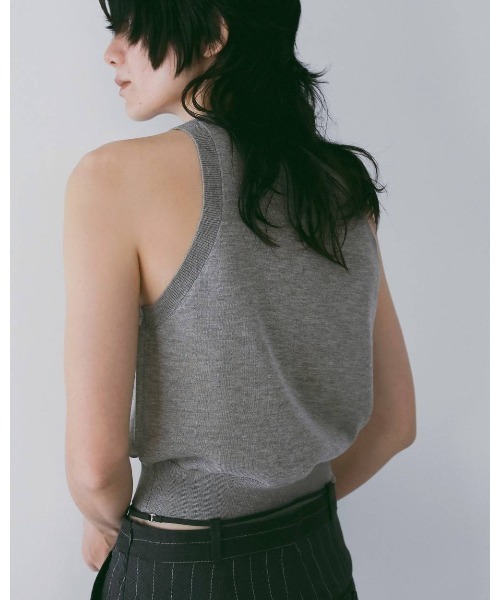 anuke(アンヌーク)の「Highgauge Sheer Tanktop 62610509(Tシャツ/カットソー・メンズ・グレイッシュベージュ/ブラウン/ピンク・FREE)」の7枚目の写真