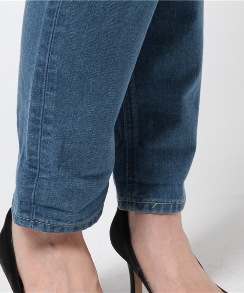 Lee（リー）の「【Lee×CIAOPANICTYPY】コラボテーパードデニムパンツ（デニムパンツ・レディース・ネイビー/インディゴブルー/ホワイト/ブルー・SMALL/MEDIUM/LARGE）」の16枚目の写真