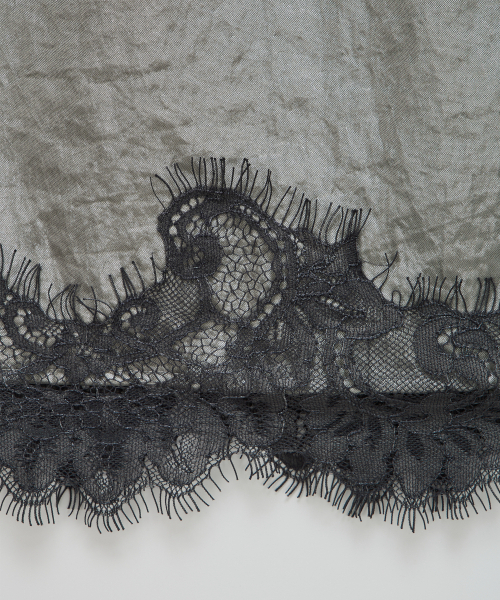 SALON DE YOHN（サロンドヨーン）の「Banding Lace Satin Skirt_ Gray（スカート・レディース・その他・SMALL/MEDIUM）」の2枚目の写真
