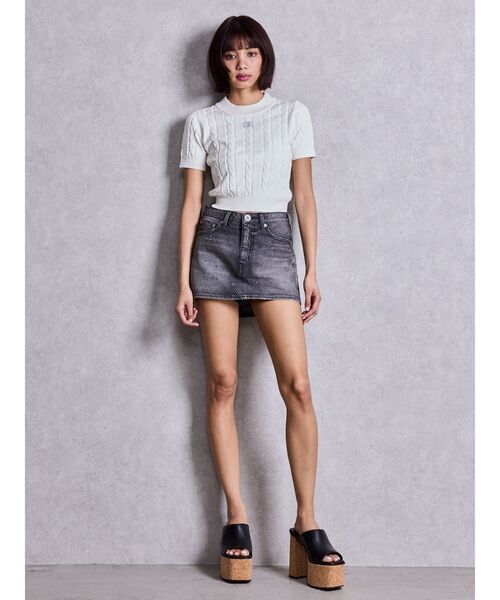 GYDA（ジェイダ）の「コルクチャンキーサンダル（サンダル・レディース・ブラック/オフホワイト・SMALL/MEDIUM/LARGE）」の6枚目の写真
